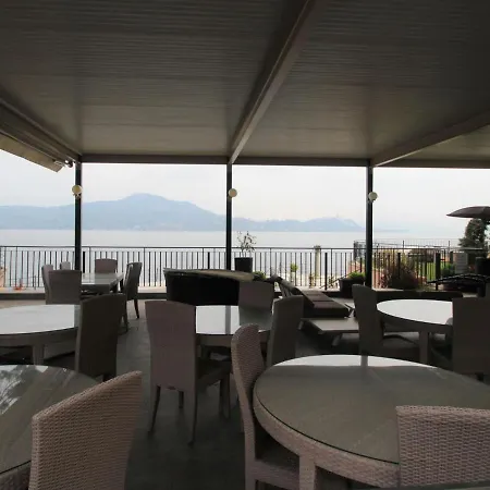 Apartment Locazione Turistica Antico Verbano-4 *